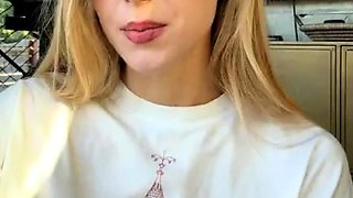 Blonde teen Sierras first erotic masturbation video