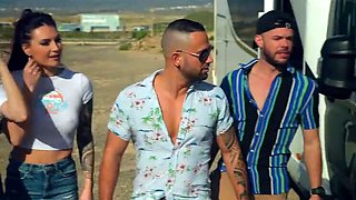 French Amateur Orgy Outdoor - Queen Hailey Gangbang Blowjob & Handjob in Nature