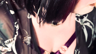 Your Favourite Smoker Tina Snua Tip To Tails 2 Cork cigarettes - Chainsmoking Smoking