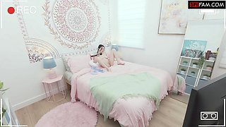 Mercedes Mac Begs Stepbro To Let Her Ride His Cock