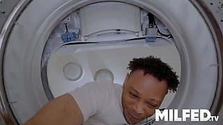 Cheating cougar neighbor undresses in the laundry