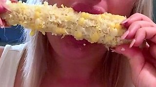 Large amateur cam woman uses two of her toys to masturbate