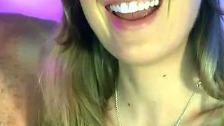 Hot Teen Amateur Shower Cam