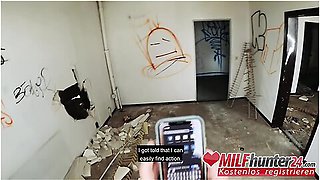 Lets Skinny Vicky Hundt Suck His Dick Before The Fucking