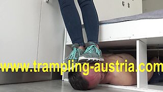 Pure Lady - hd porn - Trampling Austria