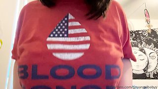 Amateur Big Boobs jerks Big Dick