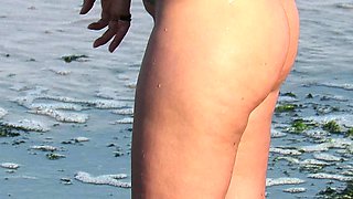 Mature Nude Beach Voyeur Milf Amateur Close-Up Pussy