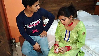 Desi Indian horny step sister and stepbrother hot sex in day