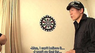 Japanese street pickup success story decided by darts
