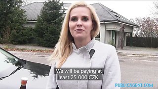 Stunning Lilly's older women action