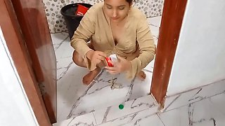 Live Pregnancy Test for My Wife Cumriya