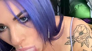 Czech amateur blowjob and fucking POV in public