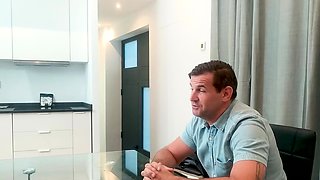 Pepeporn Busty Spanish Babe Merakipacense Seduces An Older