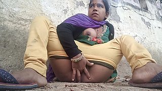 Indian Desi Bhabhi Finger