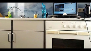 Sexydea's Naughty Kitchen Twerk: Seductive Moves to Spice up Your Appetite!