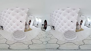Eva Generosi, Suzanne Wild VR Porn: Granny Doesn't Know - VirtualTaboo