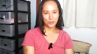 Your stepmother talks to you to pull your milk JOI in Spanish