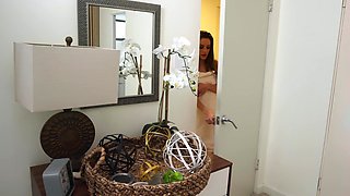 Alexa Grace's Shower Passion Sparks Blonde Lesbian Wet Heat