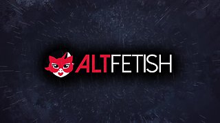 Lily Douce Want Her Feet to be Fucked - AltErotic