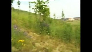 Monika Sommer Outdoor Sex - Blonde Amateur Fingering and Fucking Pussy Outside