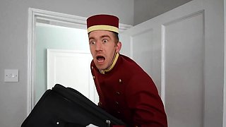 Banging The Bellhop - Amber Jayne / Brazzers