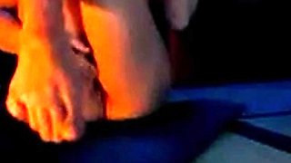 Pissing masturbating babe solo toy play