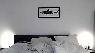 Big boobs webcam slut toys her asshole
