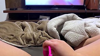 Sexy hottie Anetta Keys enjoys a solo toy masturbation