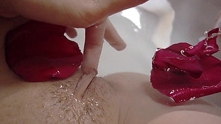 ROSE BATH & PUSSY FINGERING