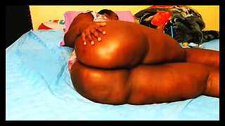 Big Booty Ass Spread