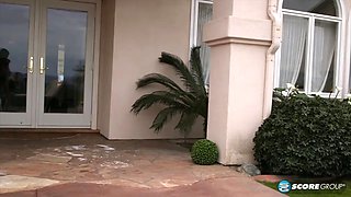 Bonus scene: Cyndi Sinclair fills her ass