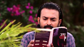 Tiny Indian MILF Naomi Shah swallows a stiff cock