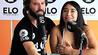 Verito Aguas goes through the spicy room in Mexico City