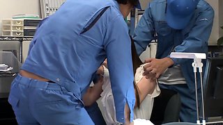 Wakaba Onoue nice Asian teen in erotic group sex action
