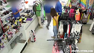 Ahoy there! shoplyfters Big Cock fucking doggie Rachael Cavalli!