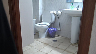 Muslim Woman Caught I Take Out My Big Black Cock for My Turkish Colleague.