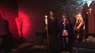 Alexis Silver and Keiran Lee's gang bang action by Titopia