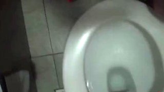 Julie Skyhigh - Pissing