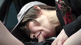 I Couldnt Keep From the Reunion After a Long Time, so I Gave a Blowjob and Swallowed in the Car