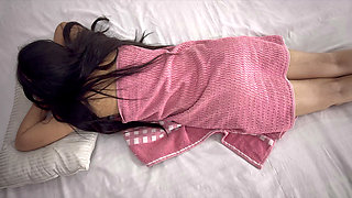 HOTEL WETER KE SATH KI CHUDAI NRI LADY NE MASSAGE AND HARDCORE FUCKING