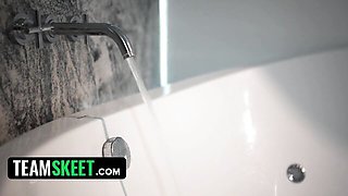 Team Skeet featuring Lana Smalls and Johnny Palms's deep throat movie