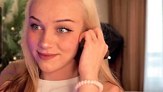 Amateur blonde does solo dildo tease on webcam