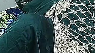 Muslim Stepmom Fucked by Desi Stepson