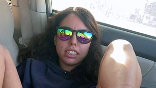 Webcam fun mature brunette with toys cum on cam