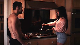 Bigtitted cockcraving slut enjoy riding