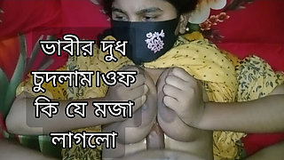 Desi Wife Big Boobs Fuck - Alvi Khan Cums on Her Tits