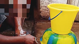 Bathing My Pregnant GF Outdoor, Dirty Environment Vibes