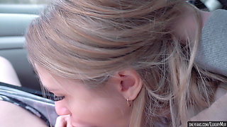 Fucking My Stepmom in Front of College - Luxurymur