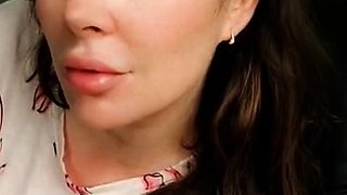 Heidi Foxx aka heidivandertrump OnlyFans - Just woken up