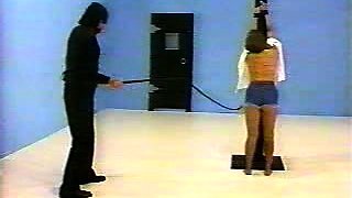 Amateur fetish big booty bitch riding with her bum